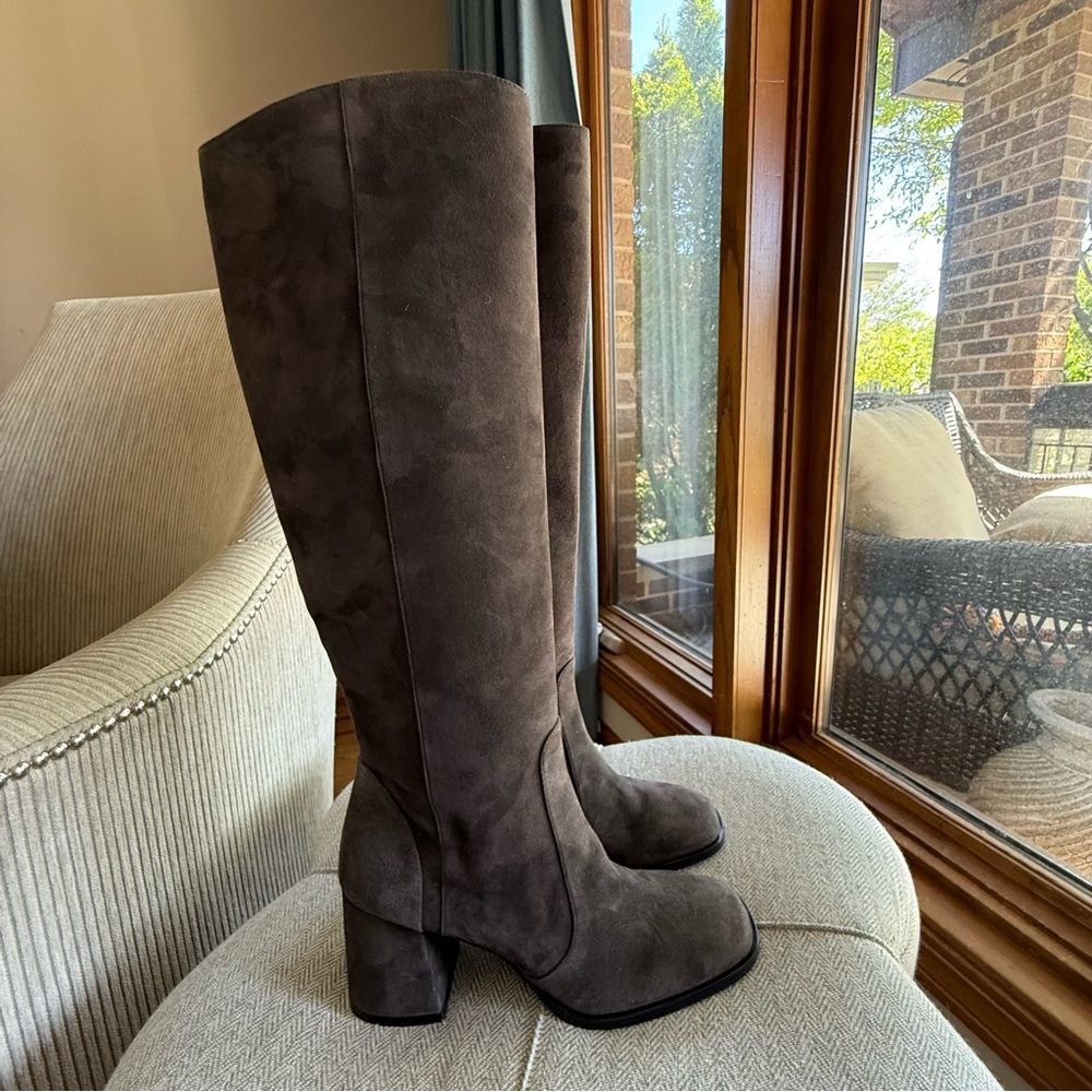 Stuart Weitzman Brown Heeled Boots